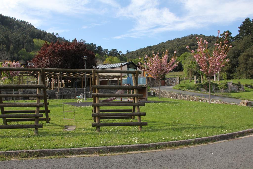 Ecohotel Rural Angiz Busturia 外观 照片