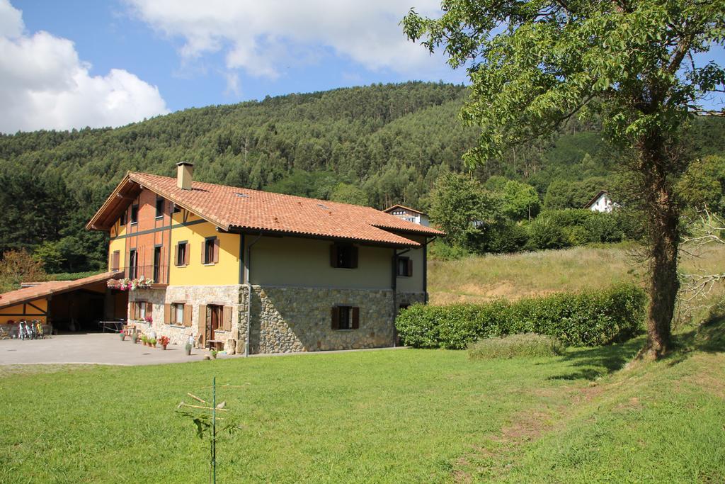 Ecohotel Rural Angiz Busturia 外观 照片